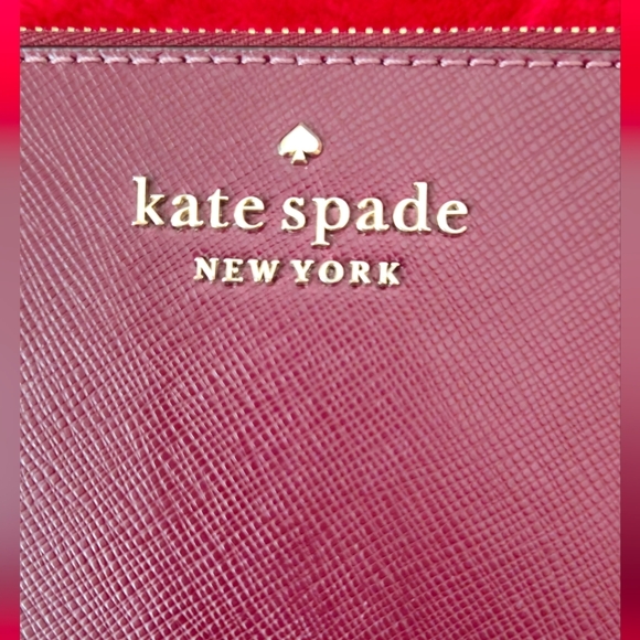 Kate Spade Staci L-Zipper Saffiano Leather Deep Berry/ Burgundy Wristlet - Picture 3 of 8